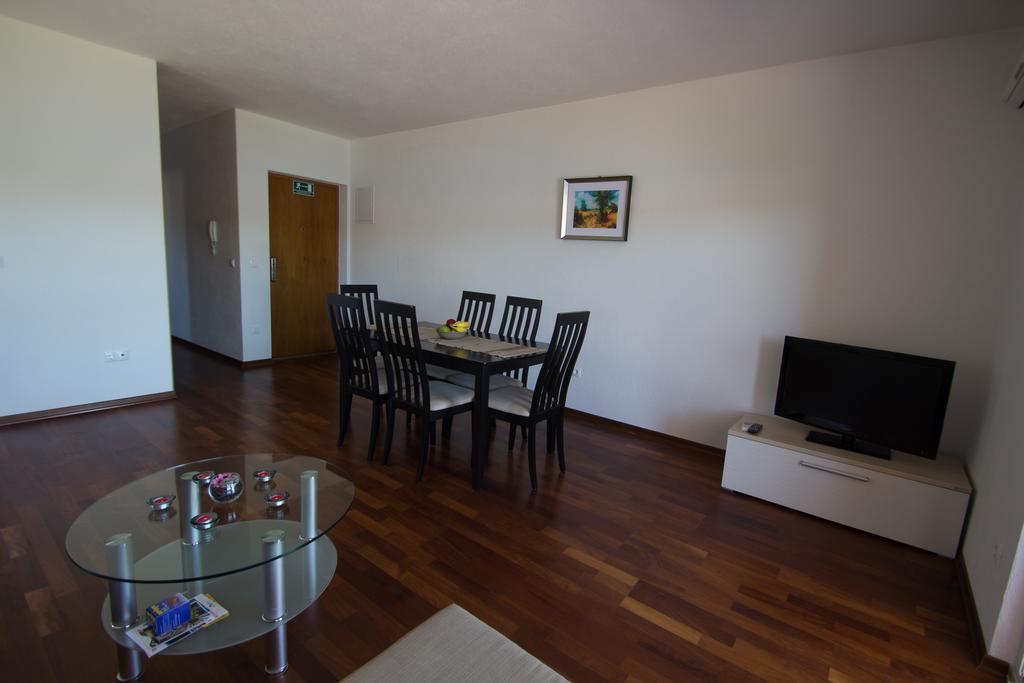 Apartments Kelic Трогир Стая снимка